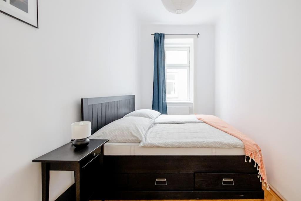 Nahe Schoenbrunn Apartment *